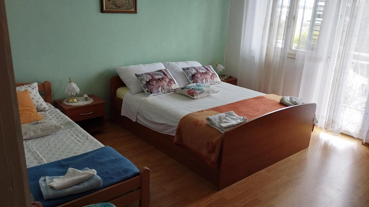 Apartman Palme Hotel Sibenik Luaran gambar