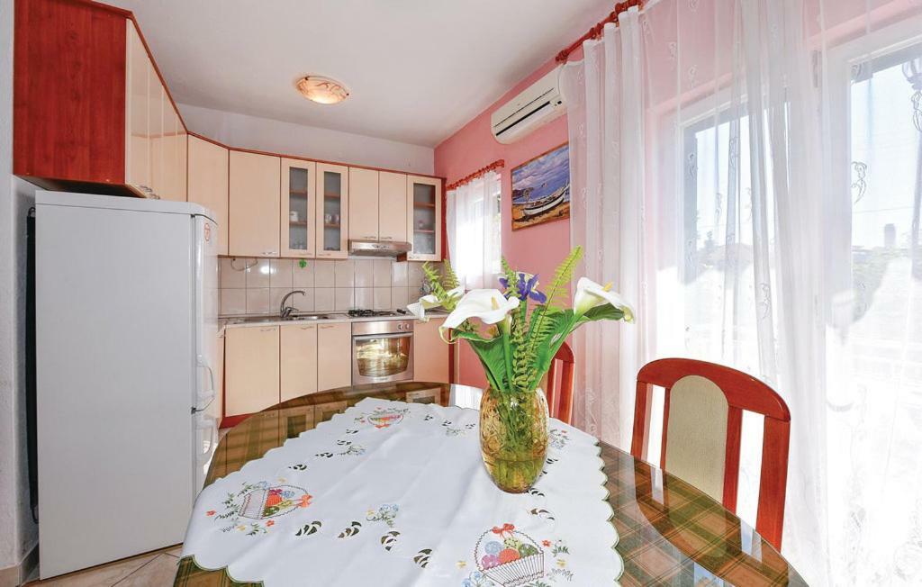 Apartman Palme Hotel Sibenik Luaran gambar
